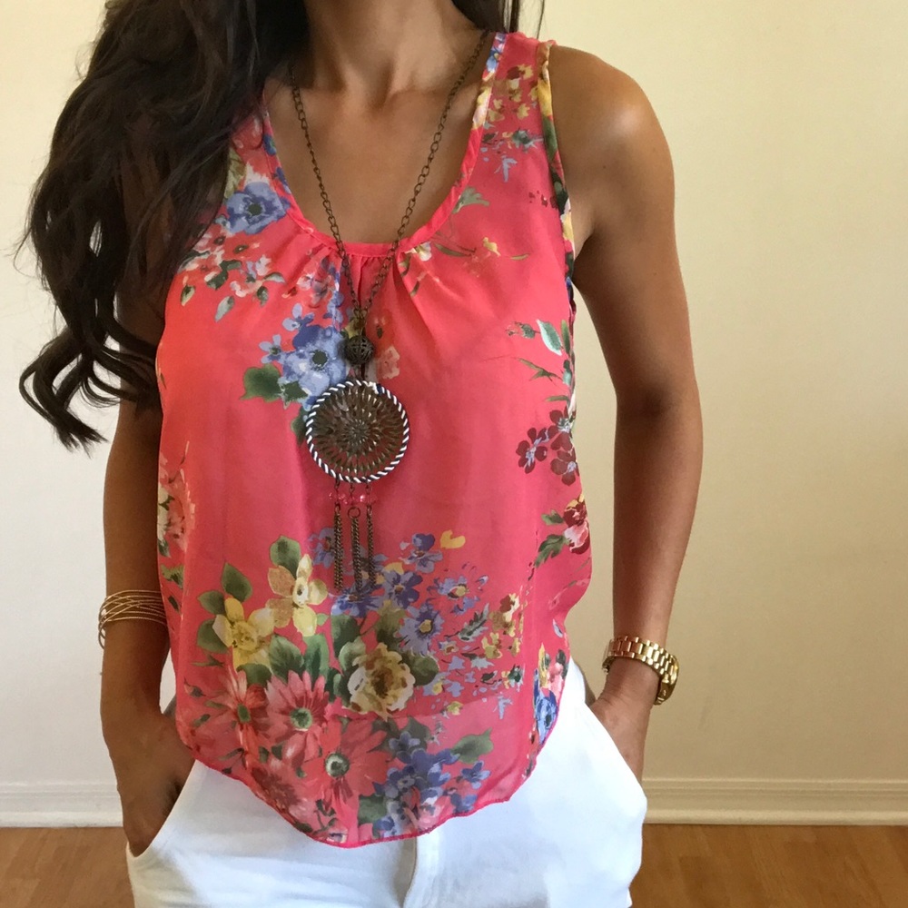 Top and necklace